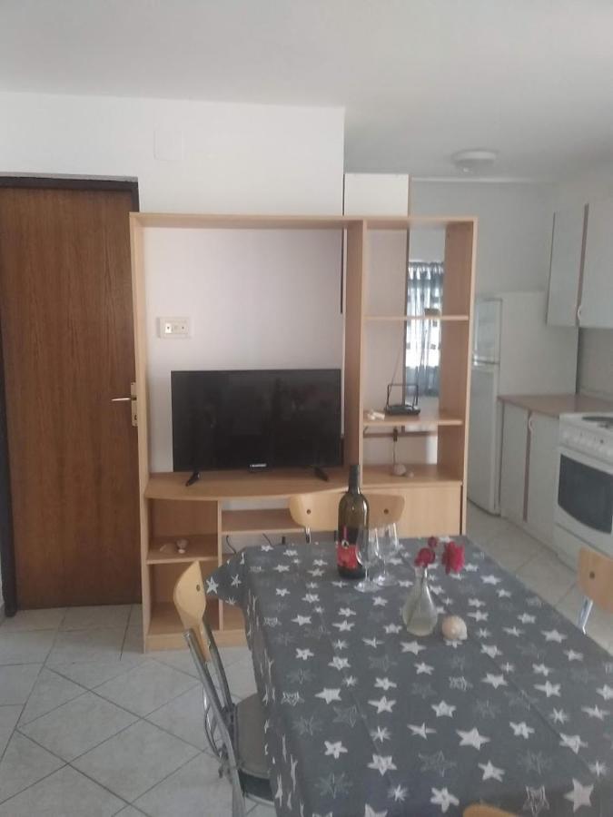 Apartmani Maja Паг Екстер'єр фото